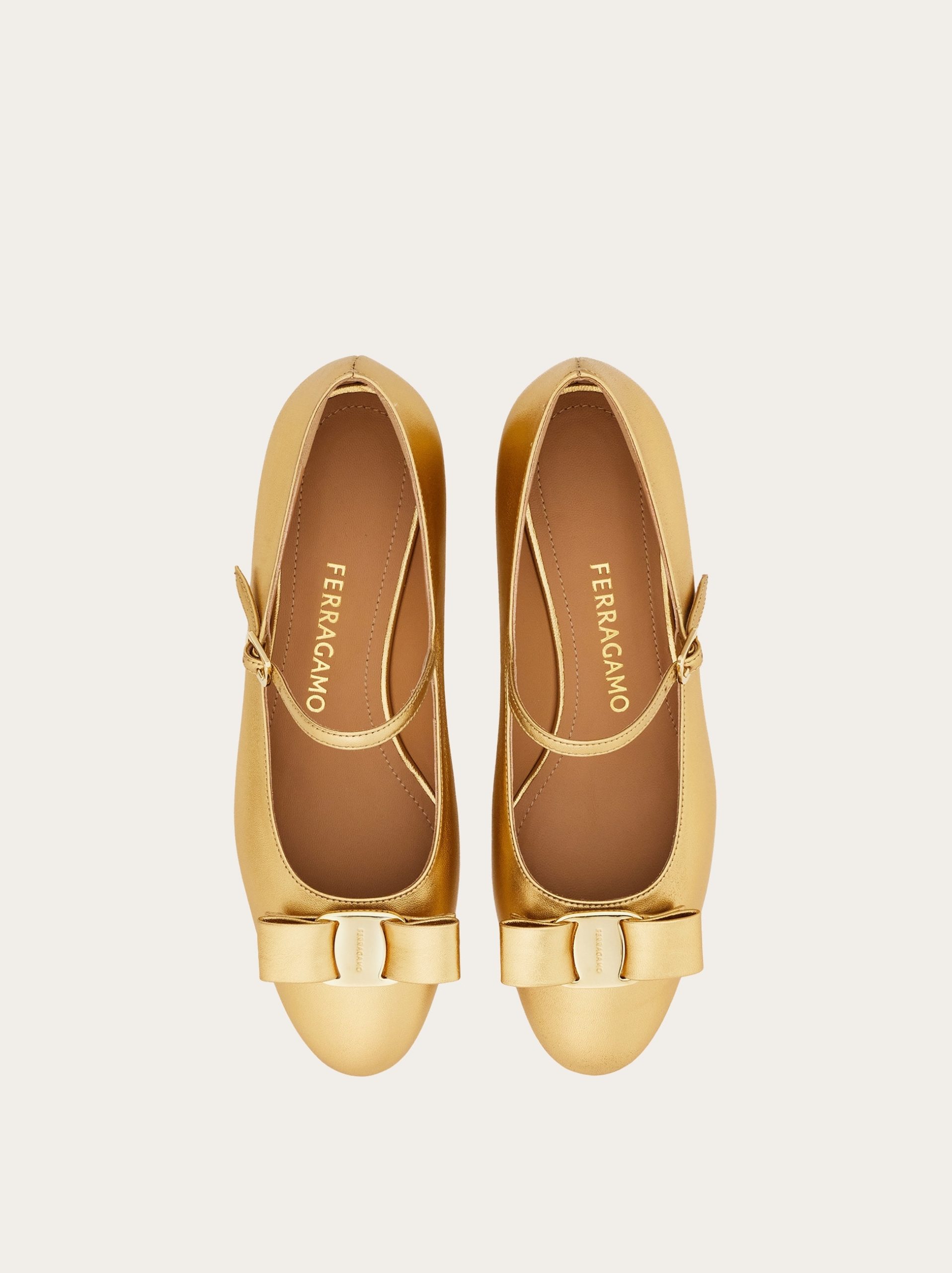 Ferragamo Vara bow Mary Jane - Image 6